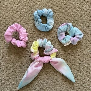 Pura Vida Pastel Scrunchie Set